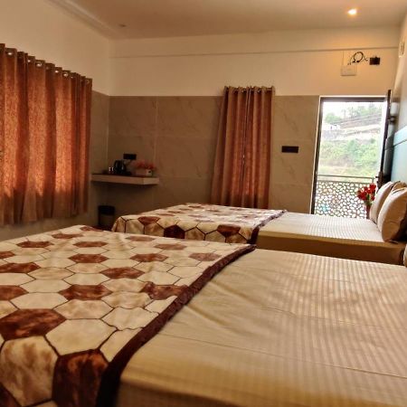 Rr Holiday Homes Kodaikanal Eksteriør bilde